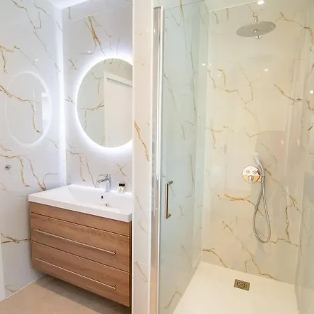 아파트 4 Pieces Luxe - Acces Piscine 케인즈수르메르