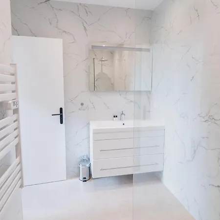 Appartement 4 Pieces Luxe - Acces Piscine