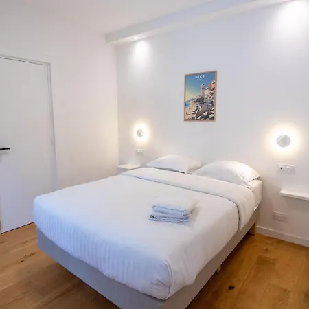 4 Pieces Luxe - Acces Piscine Appartement *